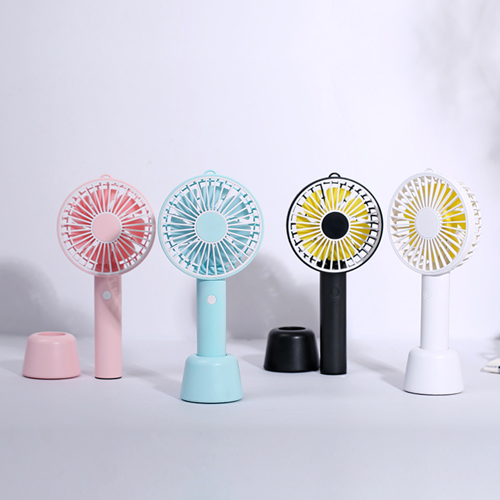 Маленький портативный настольный вентилятор для школьников и студентов