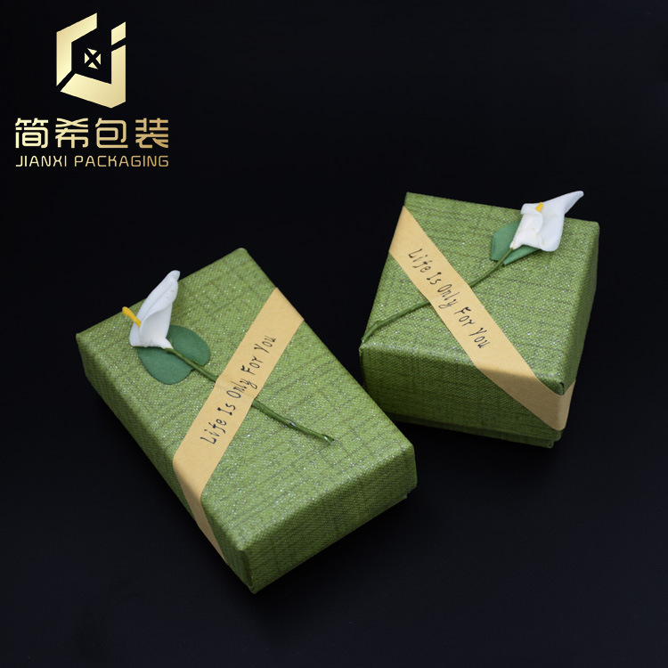 厂家直销高档复古仿麻布首饰包装盒小项链首饰盒耳钉戒指小手链盒