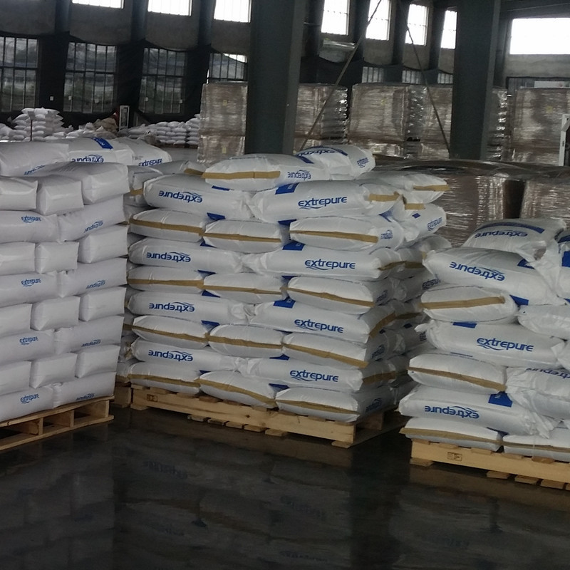 001*7 Food grade Cation exchange resin Pure and pure Food &amp; Beverage Softened water resin