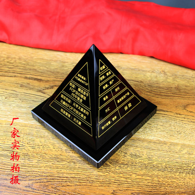 customized black crystal Pyramid trophy Decoration enterprise Annual meeting Meeting Commend Awards gift Free lettering