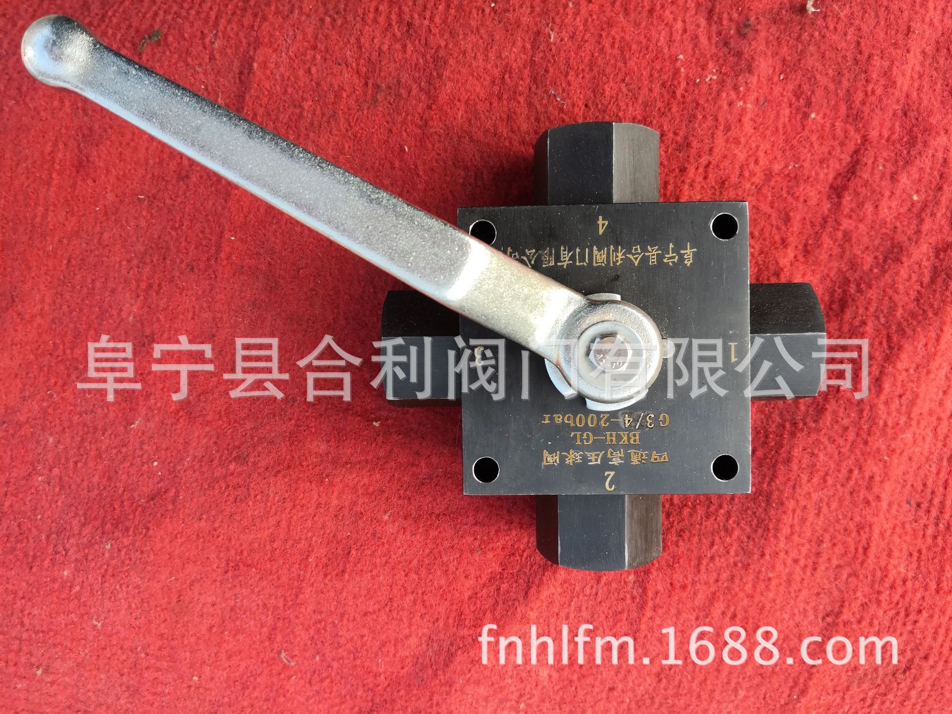 厂家供应    高压四通球阀   欢迎致电