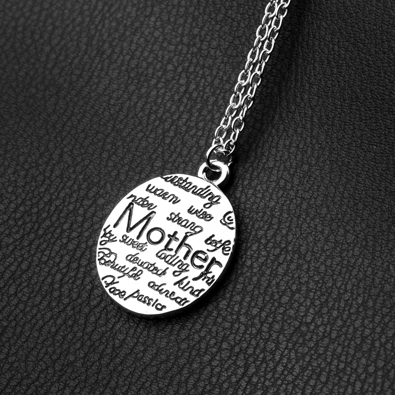 New Fashion Mother Holiday Gift Mother Round Letter Necklace Female Clavicle Chain Wholesale display picture 9