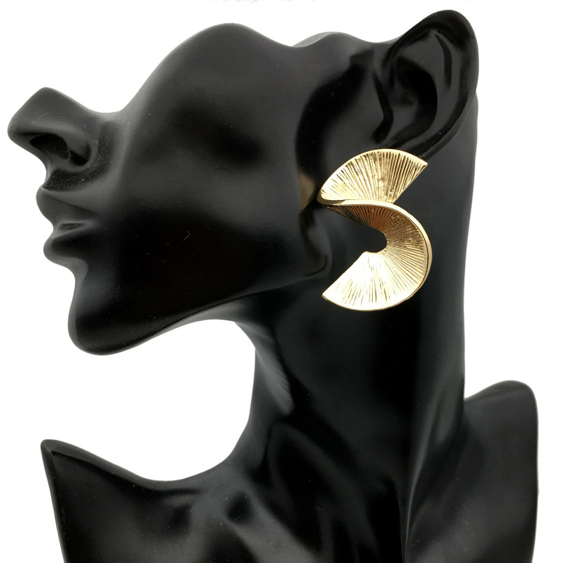 32g Weight Ear Studs Classification 1 Pair Retro Lady Geometric Plating Metal Ear Studs