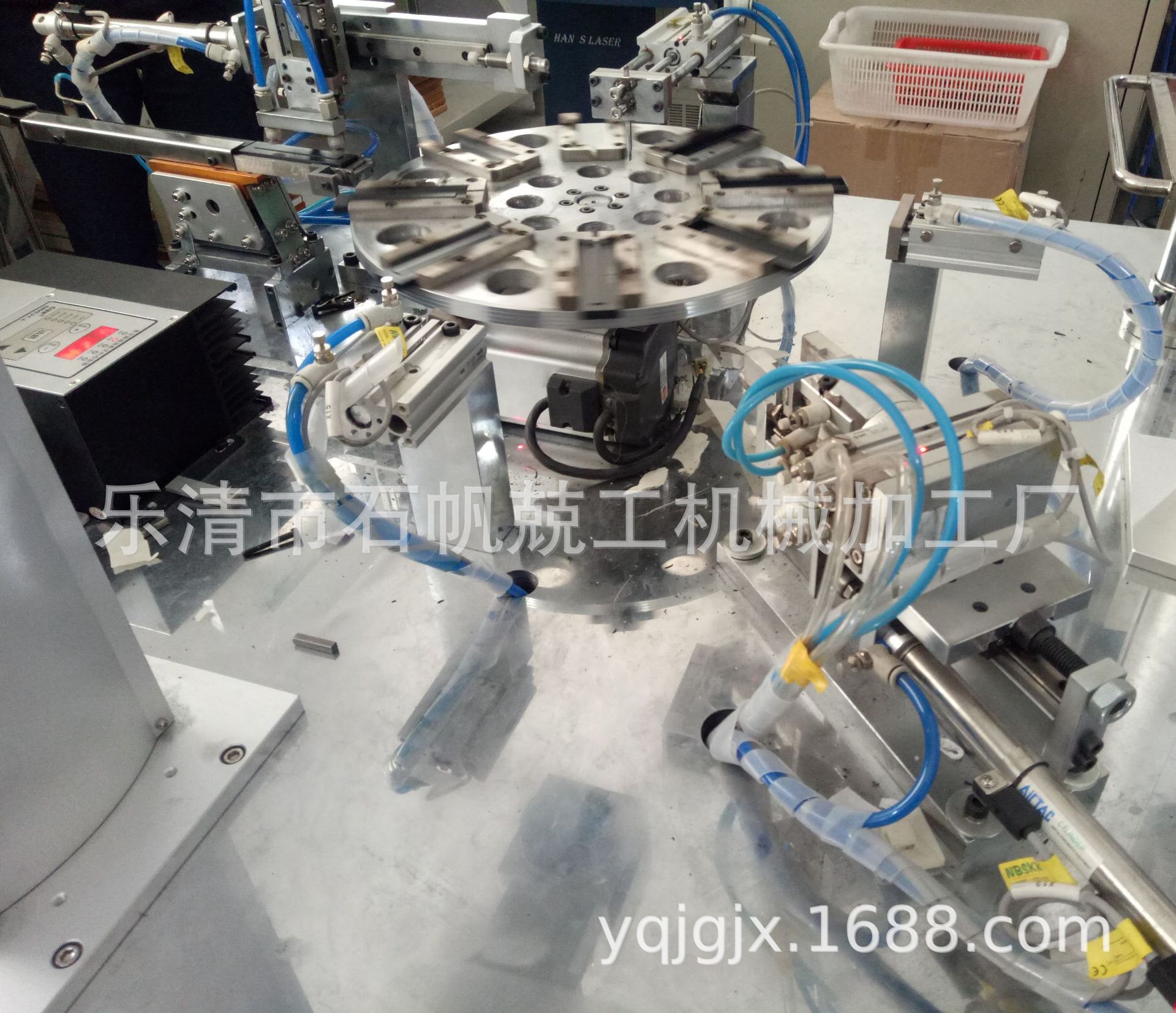 厂家批发供应激光自动打标刻码刻字印字机非标激光打标机研发制造