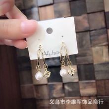 韓國東大門代購新款雙層金屬珍珠方形鏤空水晶耳環設計師秋冬耳飾