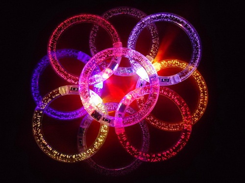 Luminous toys wholesale, acrylic luminous bracelets, luminous bracelets, LED bracelets, street stall hot selling toys wholesale