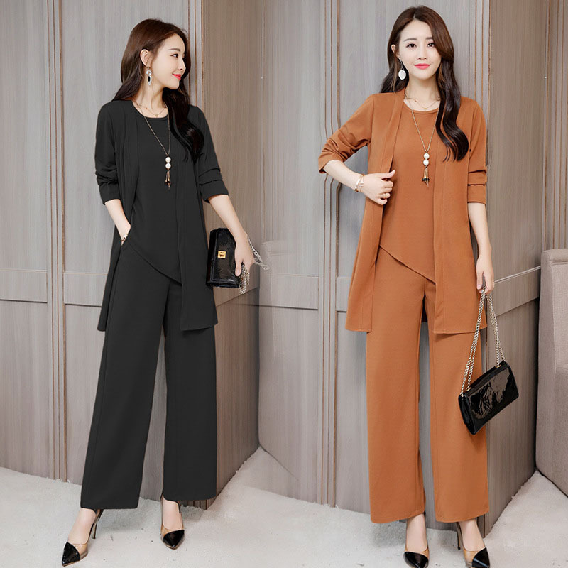 Costume femme en Fibre de polyester - Ref 3335343 Image 1