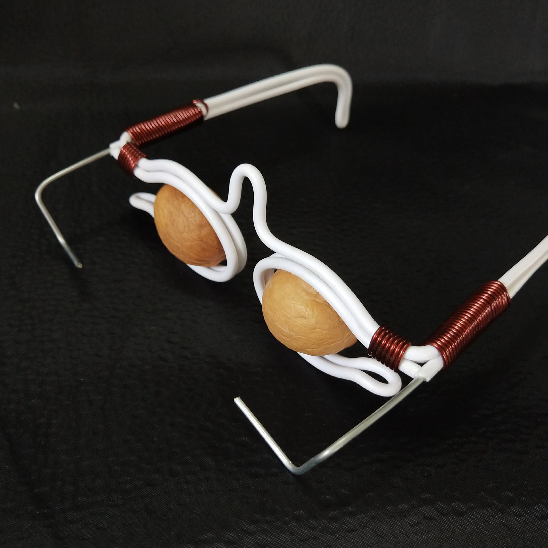 隔核桃壳艾灸眼镜框核桃灸眼镜架厂家直销眼部艾灸器具核桃药粉