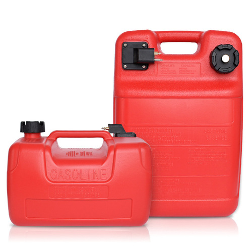 A 24-liter fuel tank, Yamaha Sea Diver inflatable boat, outboard engine, external, spare fuel tank