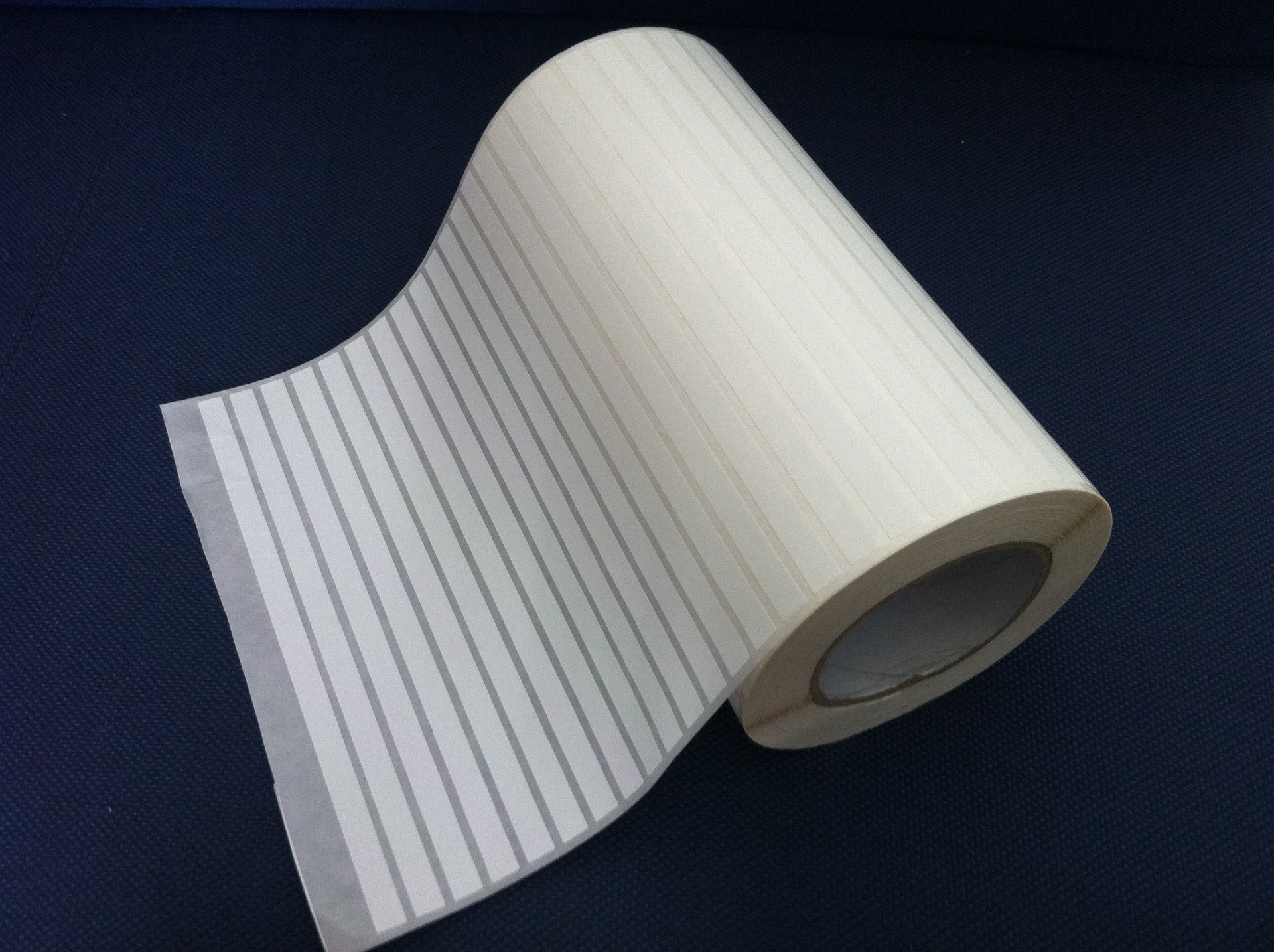 牛皮纸扎带流水号扎带复合T4000双面胶3M9080复合fsc牛皮纸带圈