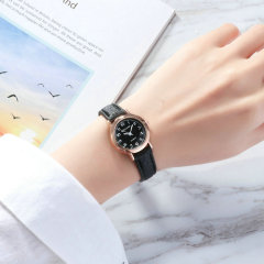 HOT TREND Lin Xiaozhai Girl Round Cute Fashion Small Strap Sister Version Korean Style Simple Retro Women's Watch