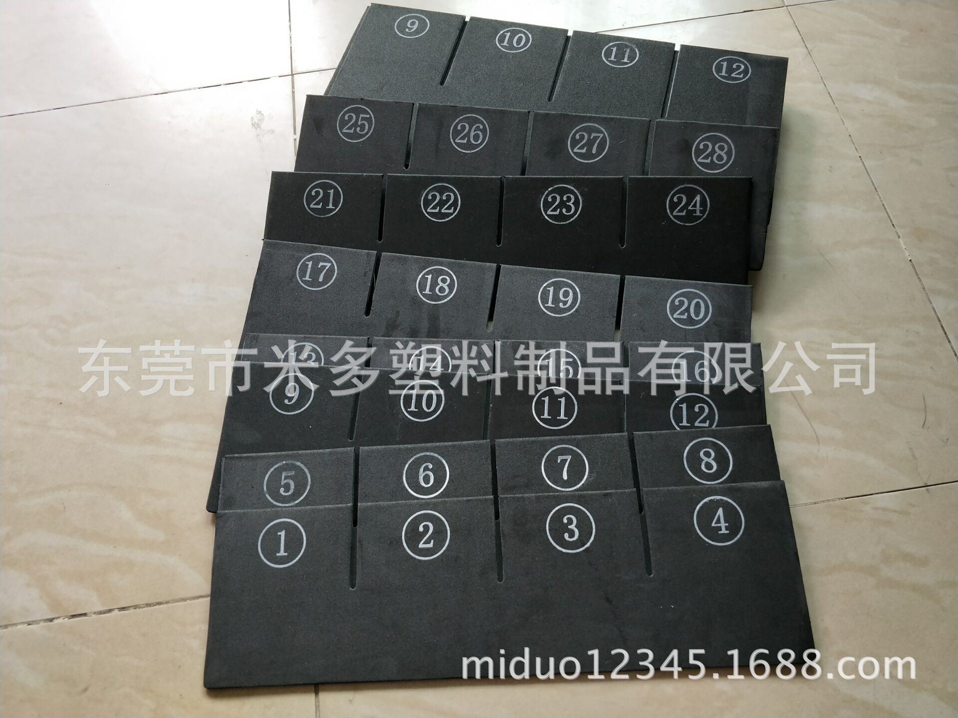 可丝印塑料瓦楞隔板刀卡 中空板贴合泡棉防震塑料刀卡