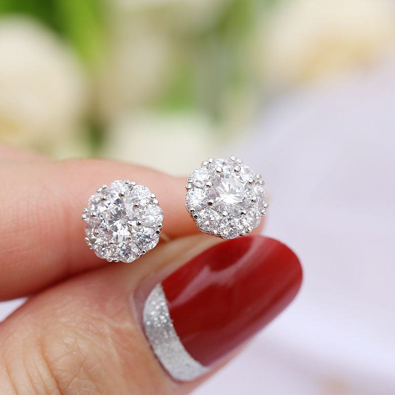 Studs Come And Go With The Same Zirconia Earrings display picture 5