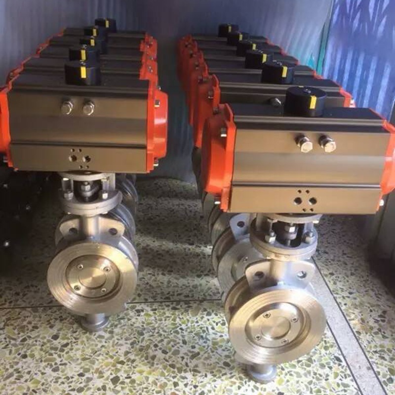 D673H-6P对夹式高温550℃气动蝶阀DN300不锈钢304气动蝶阀DN350