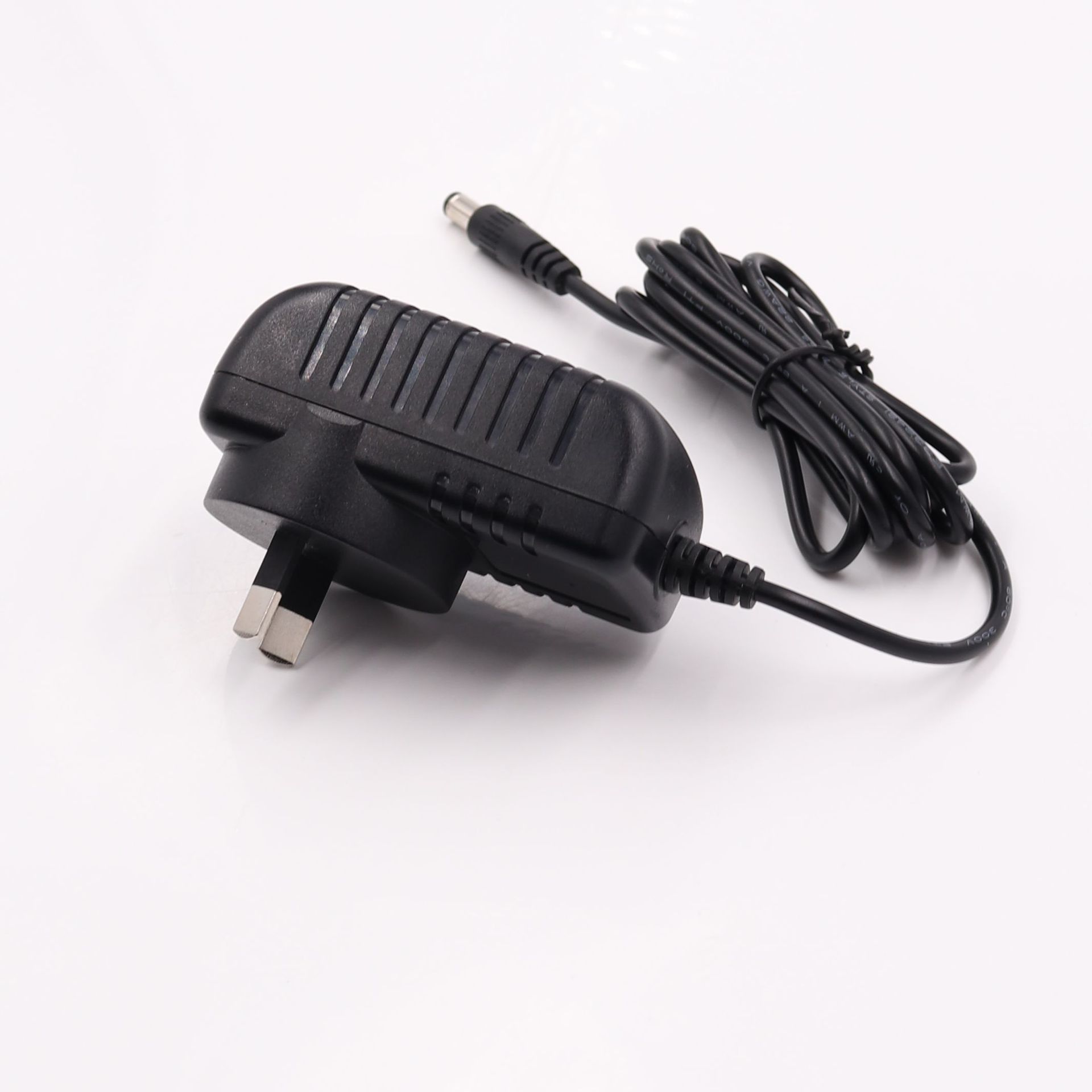 9V2.5A新西兰适配器 RCM认证 摄影器材电源适配器 22.5W电源