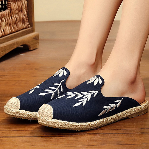 Tai chi kung fu shoes for women Embroidered leaf Baotou slippers women's beach shoes hemp rope straw woven fishermen shoes flat bottomed Muller shoes