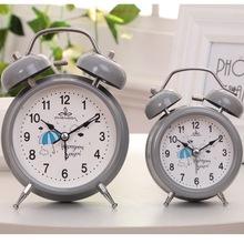 新款韩版金属闹钟双打铃糖果色儿童学生床头闹钟8819 4寸8820