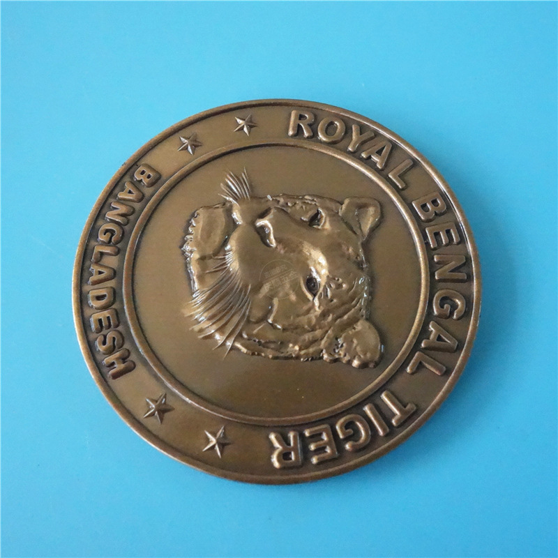 直销十二生肖金属老虎纪念章 合金纪念币 古红铜纪念币