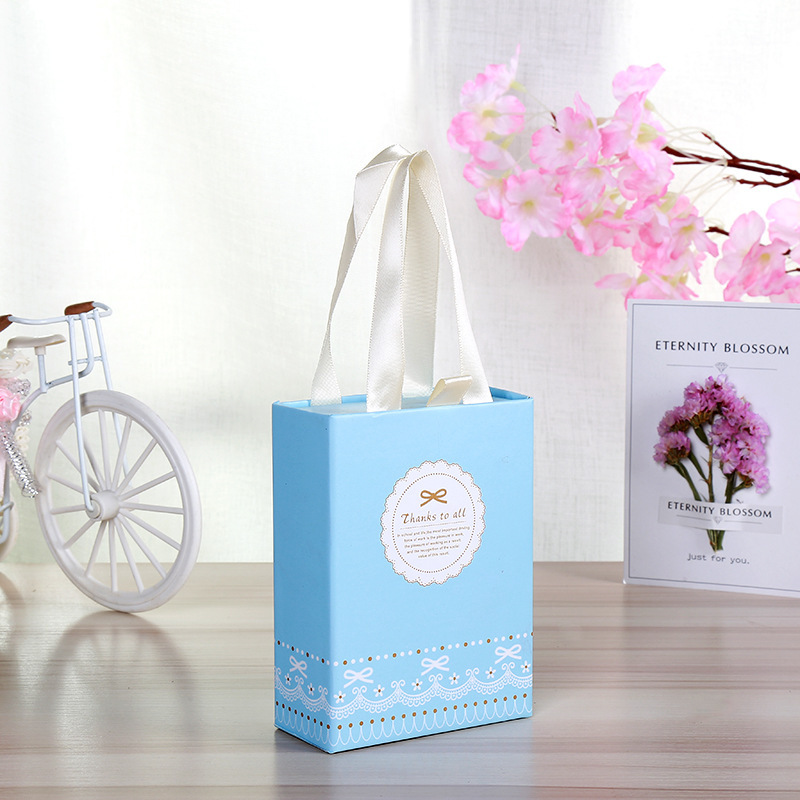 4344559070_778856740