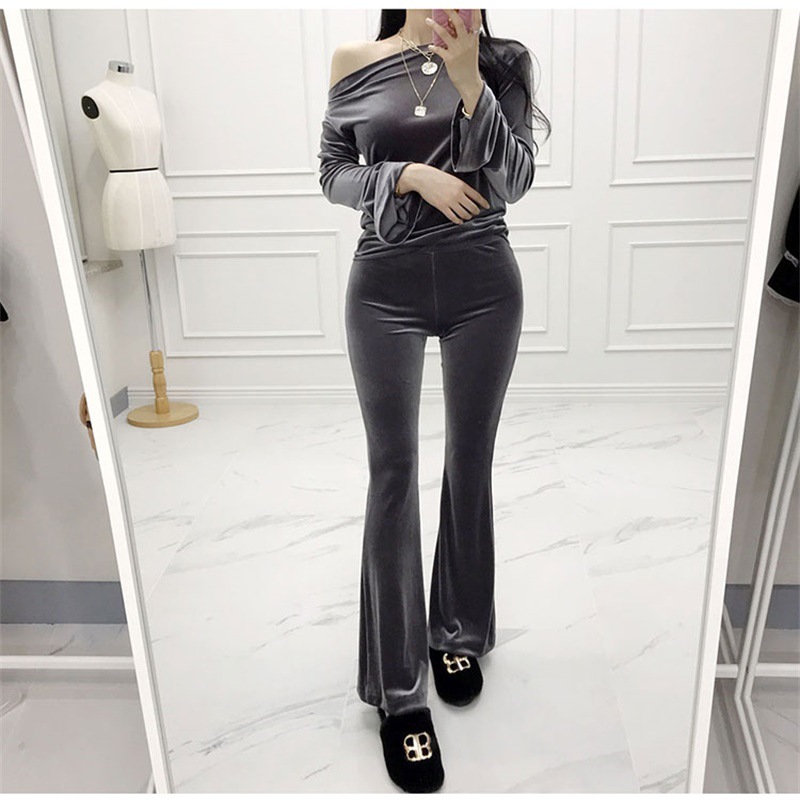 Costume femme en Velours d or - Ref 3335430 Image 3