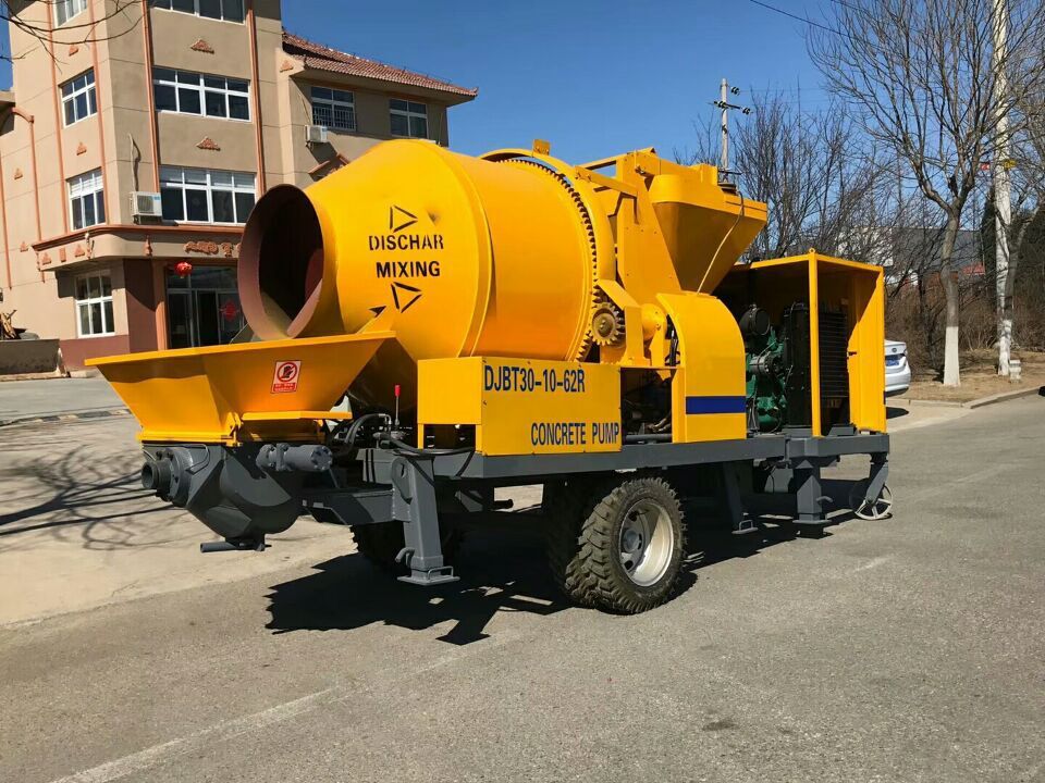 混凝土搅拌机带拖泵 JBS30搅拌一体机 66KW 62KW 柴油搅拌拖泵