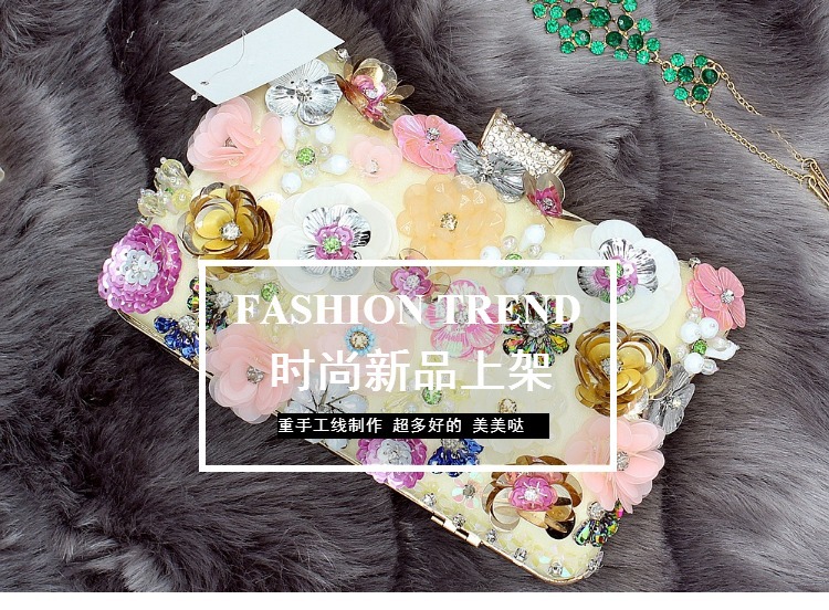 360g Weight Polyester Lining Material Magnetic Buckle Closure Type Single Shoulder Strap Strap Type Shoulder Bag, Evening Bag Bags Type Daily, Party Occasion Polyester Material Flower Pattern All Seasons Season Women'S Gender Fashion Style Square Shape Small Size Polyester Flower Square Clutch Evening Bag 7