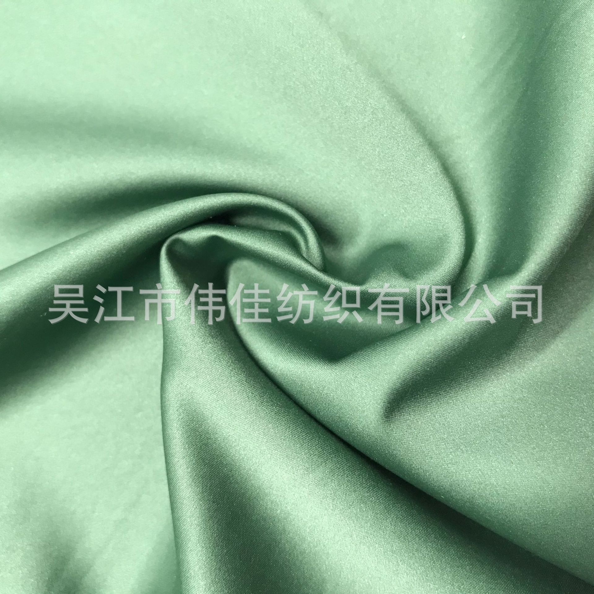 30D缎面全捻 仿记忆 户外休闲羽绒服棉服面料