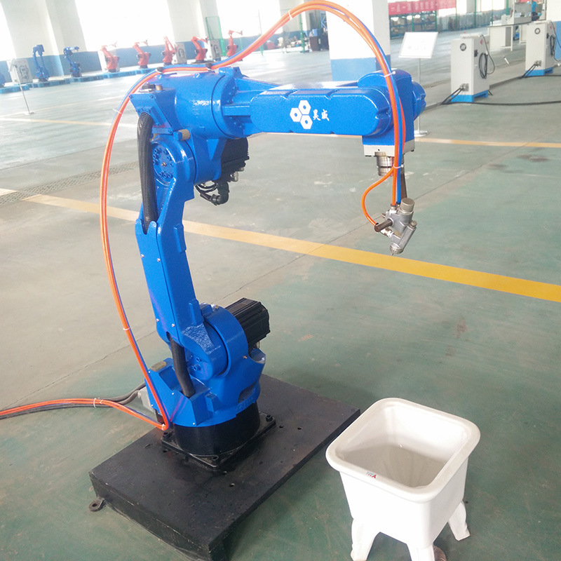 六关节通用机器人.jpg