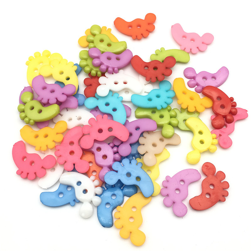 厂家现货供应卡通塑料脚丫纽扣 彩色儿童毛衣开衫童装装饰纽扣