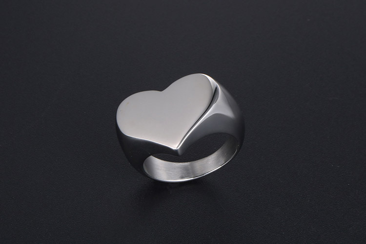 14g Weight Rings Classification 7, 8, 9 Ring Size 1 Piece Quantity Holiday, Daily Occasion Titanium Steel Material Customization Laser Engraving, Heart Shape Pattern All Seasons Season Unisex Gender Polishing Design Simple Style Style Simple Style Heart Shape Titanium Steel Polishing Rings 4