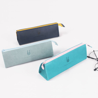 韩版创意纯色三角笔袋 大容量简约文具袋 中学生用品可爱笔袋批发