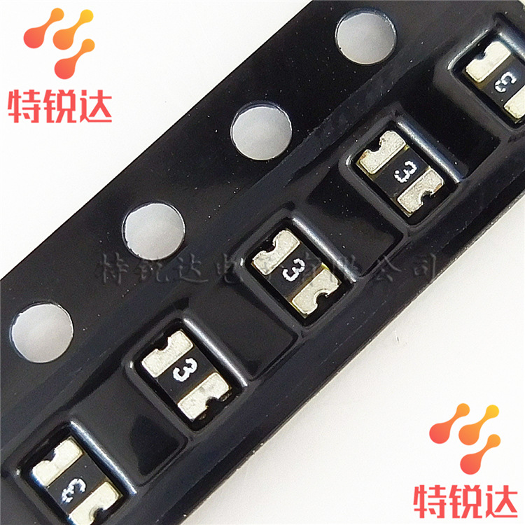 SMD0805P035TF 0.35A 丝印：3数字 贴片自恢复保险丝 全新现货