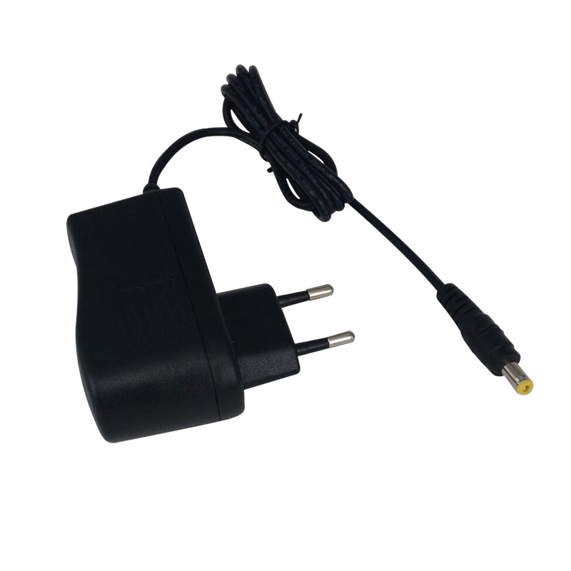 18650电池充电器4.2V1A 欧规锂电池充电器带转灯GS CE认证双色灯