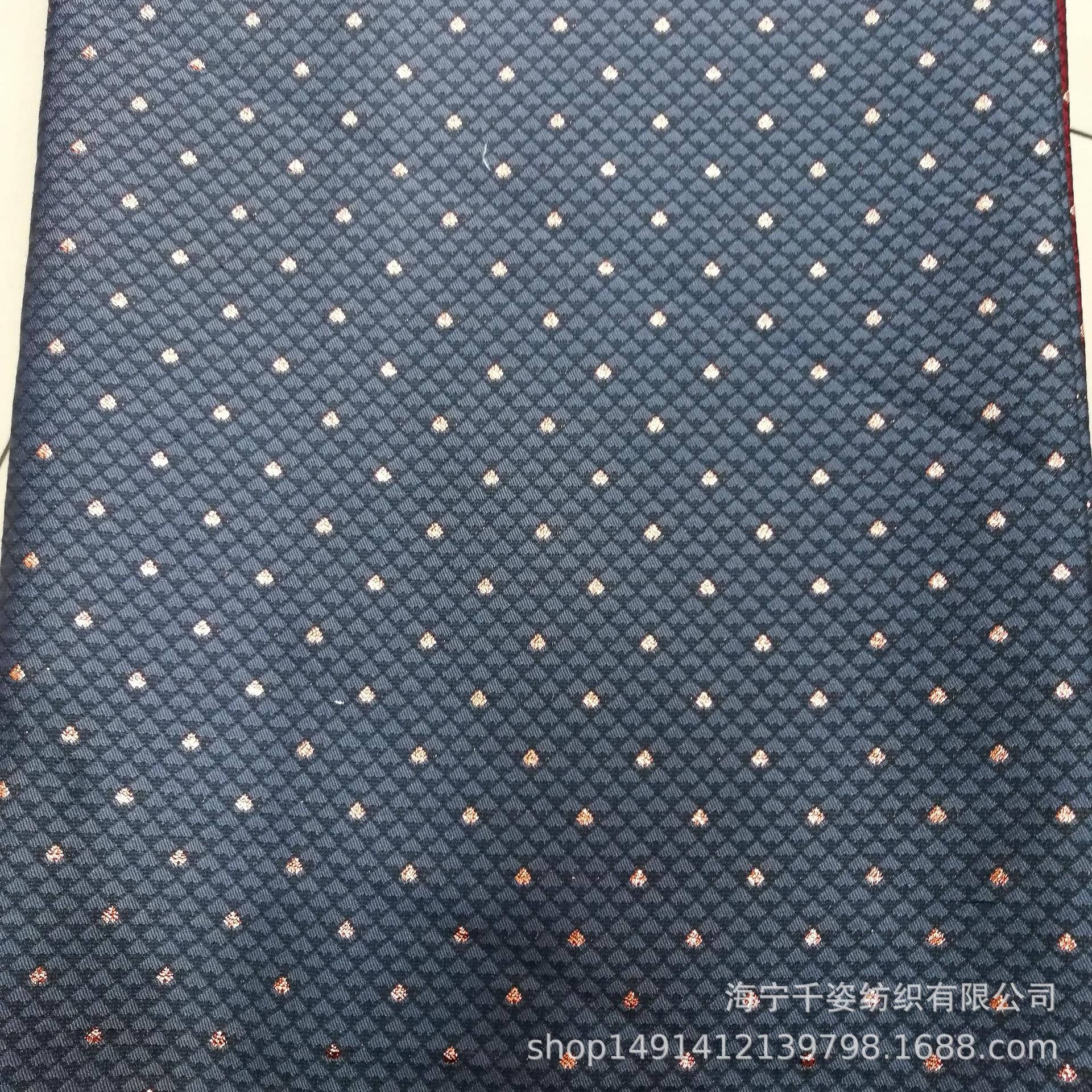 色织金银丝时尚秋冬款提花面料童装礼服连衣裙鞋料箱包抱枕