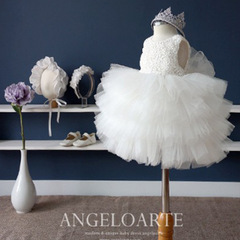 Girls' White Princess Dress for Performances, Children's One-Size Dress, June 1st Stage Costume, Flower Girl's Fluffy Tulle Skirt