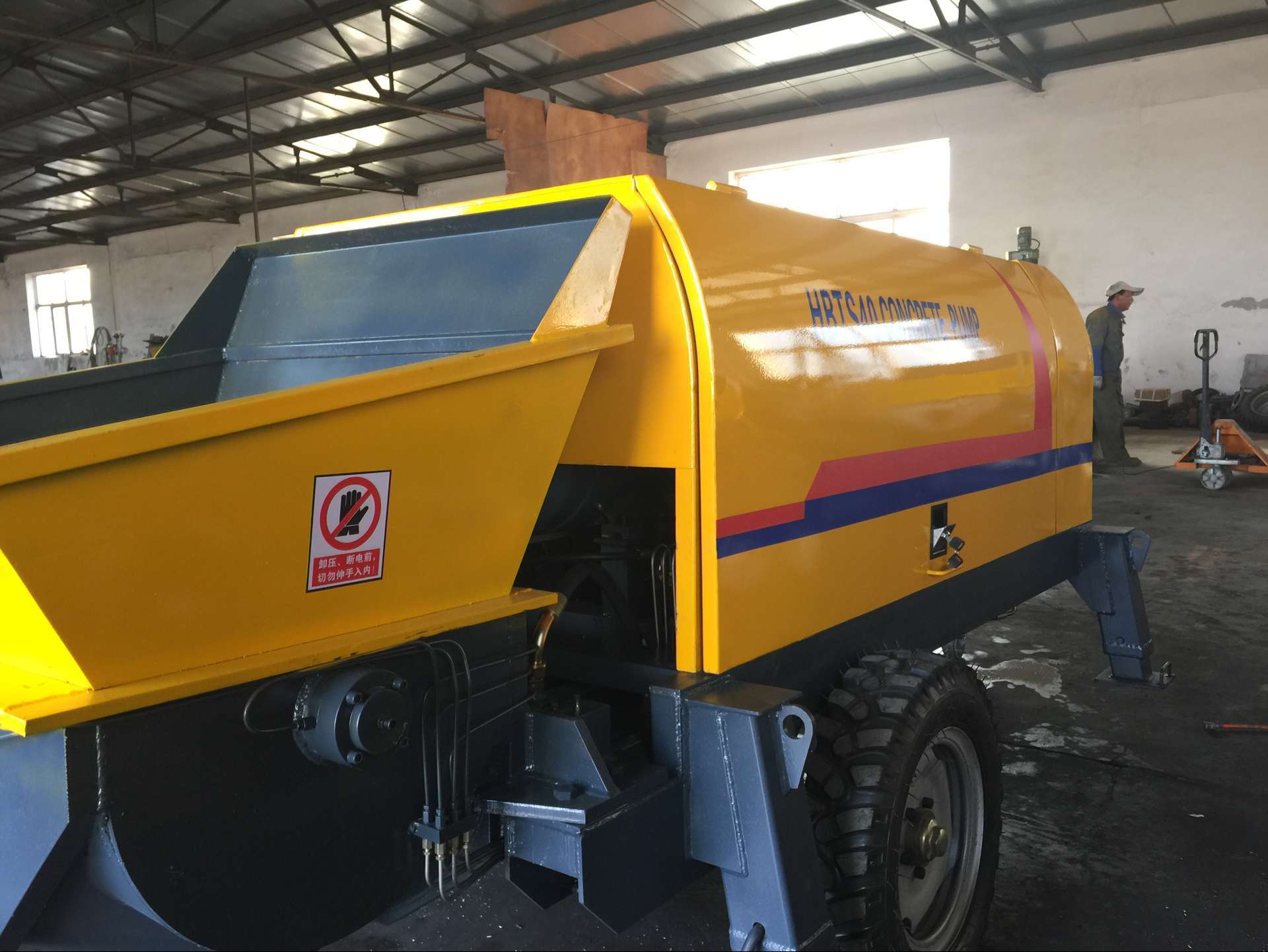 混凝土泵，HBTS-40方混凝土泵，每小时输送40m3/h，混凝土输送泵