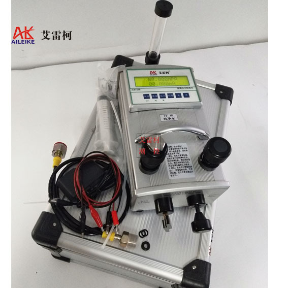 艾雷柯ALK-60A便携式压力校验仪液压压力泵高数字显示效验仪