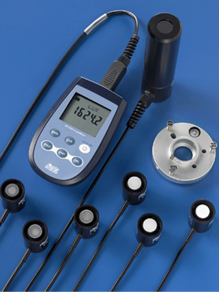 供应HD2302.0精密光辐射照度计 范围0.01lux-199.99×103lux价格