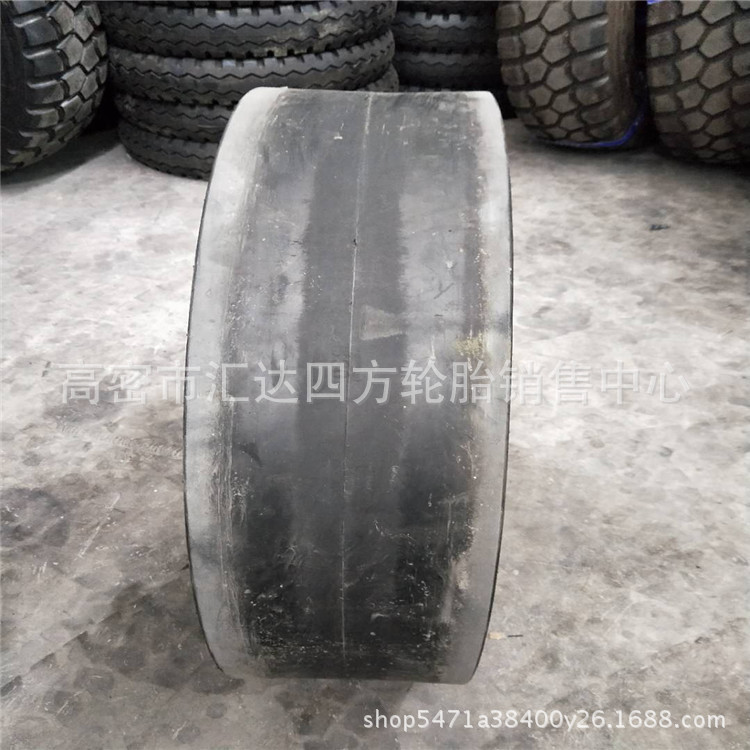 现货供应13/80-20压路机轮胎11.00-20工程轮胎 光面轮胎 批发零售