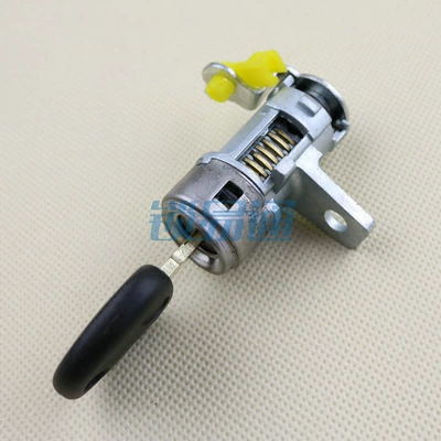 Kia K2 Left Door Lock Car Avtomobil qapı kilidi silindrləri