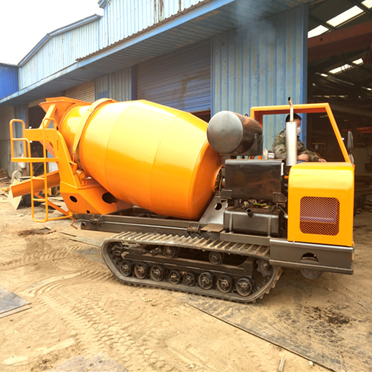 农村水田改造履带式混凝土运输车 履带式混凝土运输车生产厂家