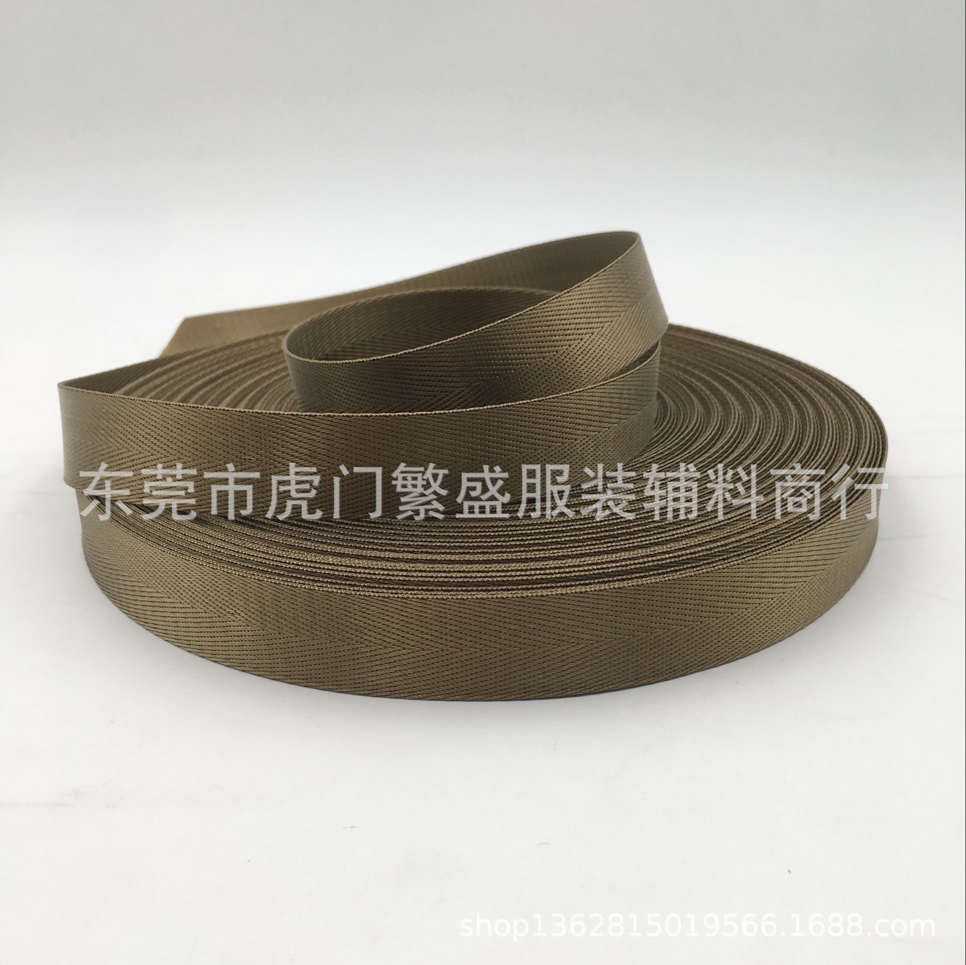 Light green * 2cm herringbone thickness 1.1mm