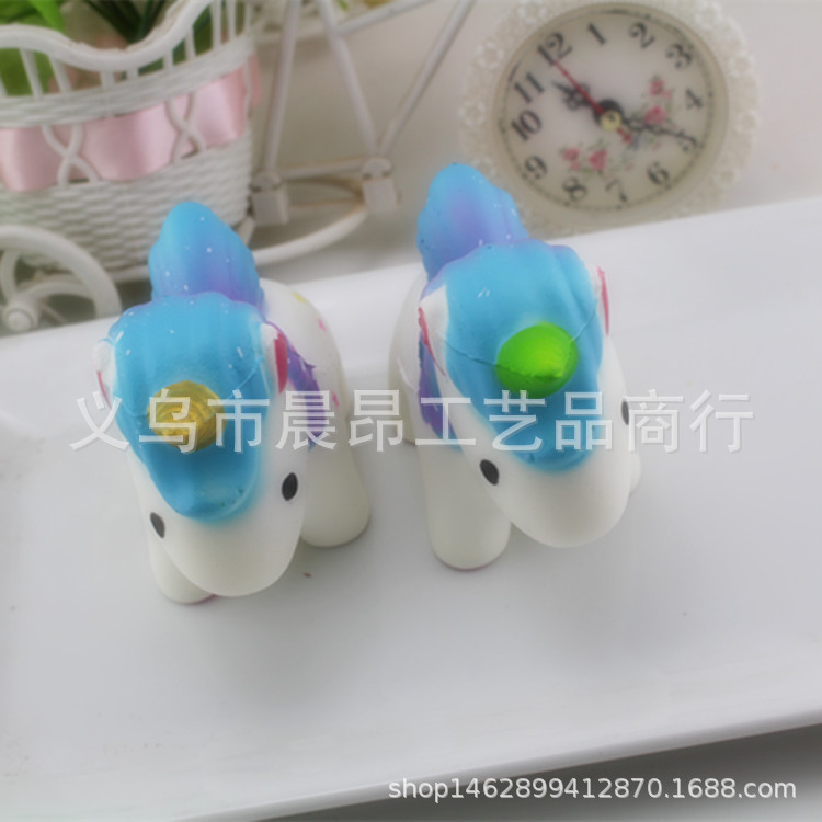 慢回弹Squishy新品 仿真蛋糕仿真面包 PU玩具 大飞马独角兽