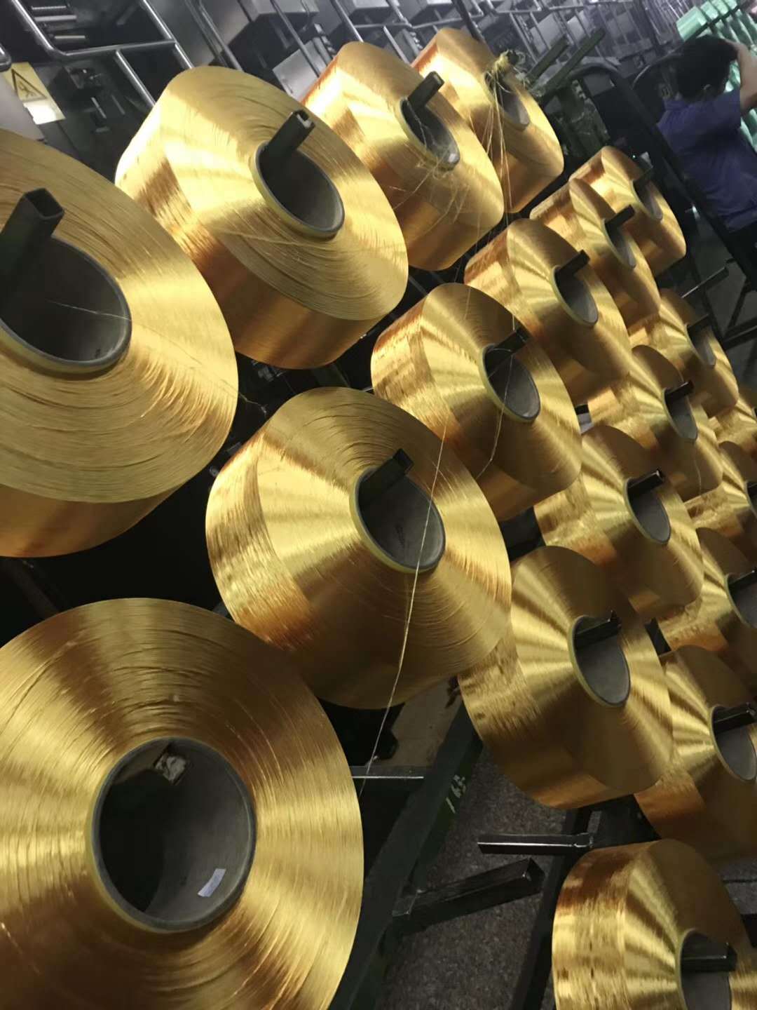 切片纺三角有光黄色FDY 规格 240D/48F  等级 优等