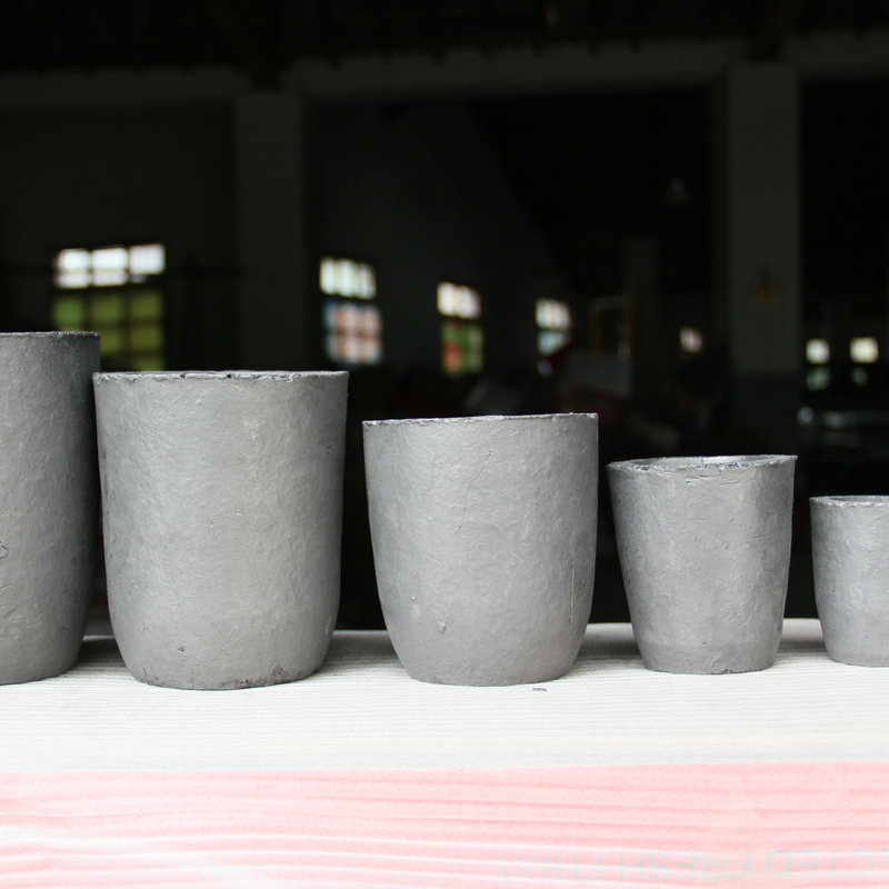 h供应各种型号石墨坩埚