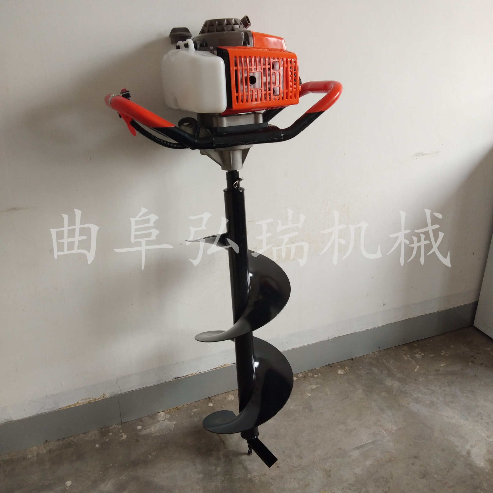 源头直销新款汽油四冲程挖坑机 小型手提地钻机 新款植树挖坑机-阿里巴巴