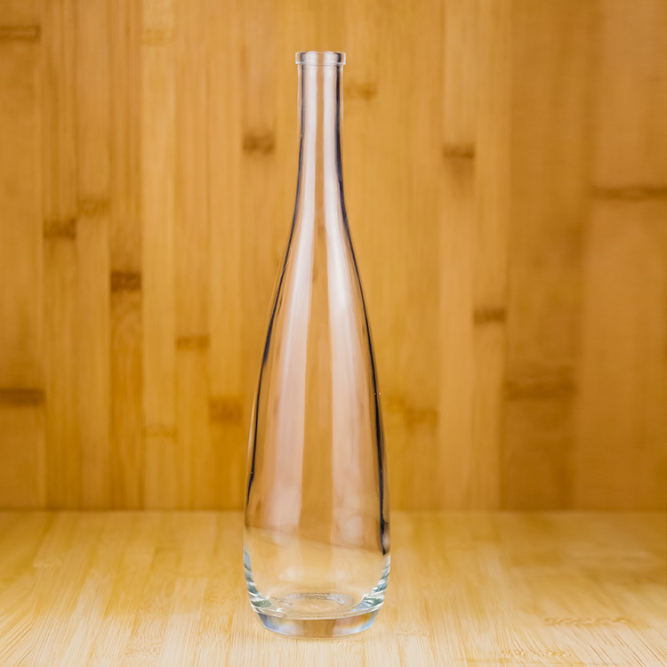 厂家批发供应保龄球透明玻璃瓶 木塞水滴圆形晶白料白酒果酒瓶