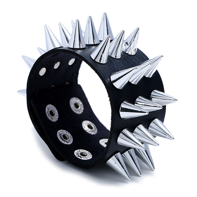 Factory direct European and American punk non-mainstream exaggerated leather bracelet three rows of pointed nails imitation cowhide bracelet bar bracelet Factory direct European and American punk non-mainstream exaggerated leather bracelet three rows of pointed nails imitation cowhide bracelet bar bracelet