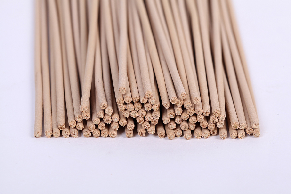 2730461833_1844183239