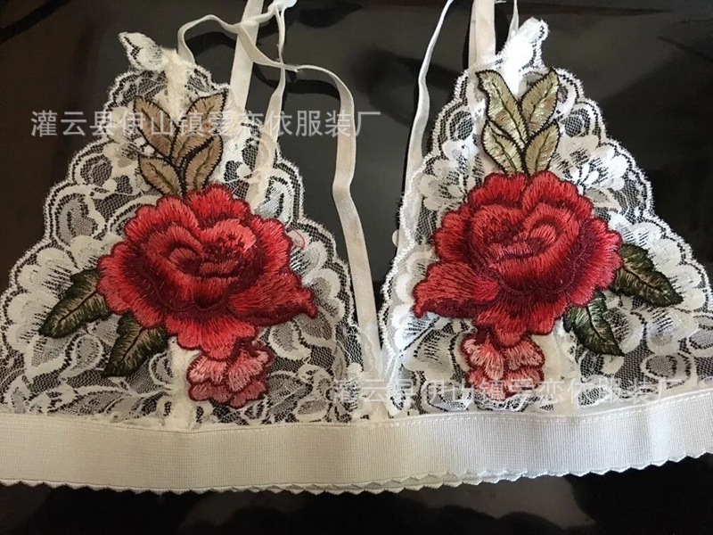 Soutiens-gorge NUIT D AMOUR  AMOUR en  dentelle - Ref 3370401 Image 34